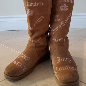 JUICY COUTURE BROWN SUEDE BOOTS